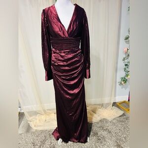 Chic Long Sleeve Burgundy Dress